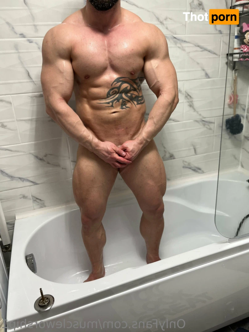 Muscle worship 16346602