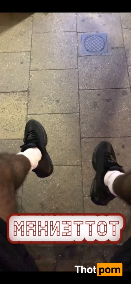 Myke Hunt (TheBackBlower) 16301416