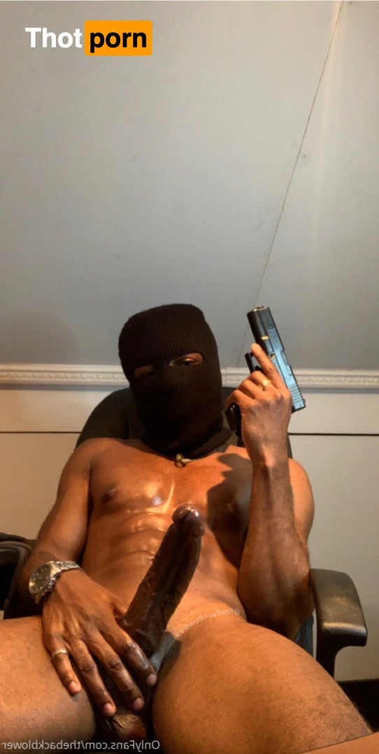 Myke Hunt (TheBackBlower) 16301728