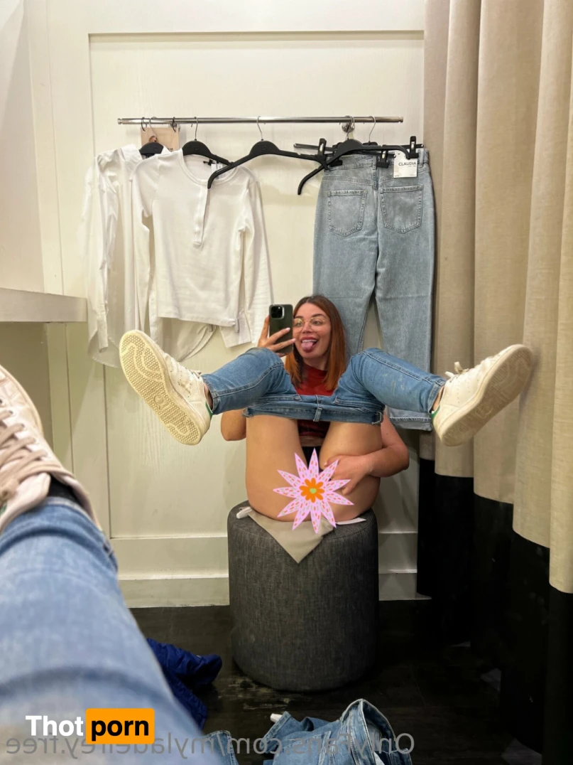 Myla Del Rey 🌲 FREE 11075986