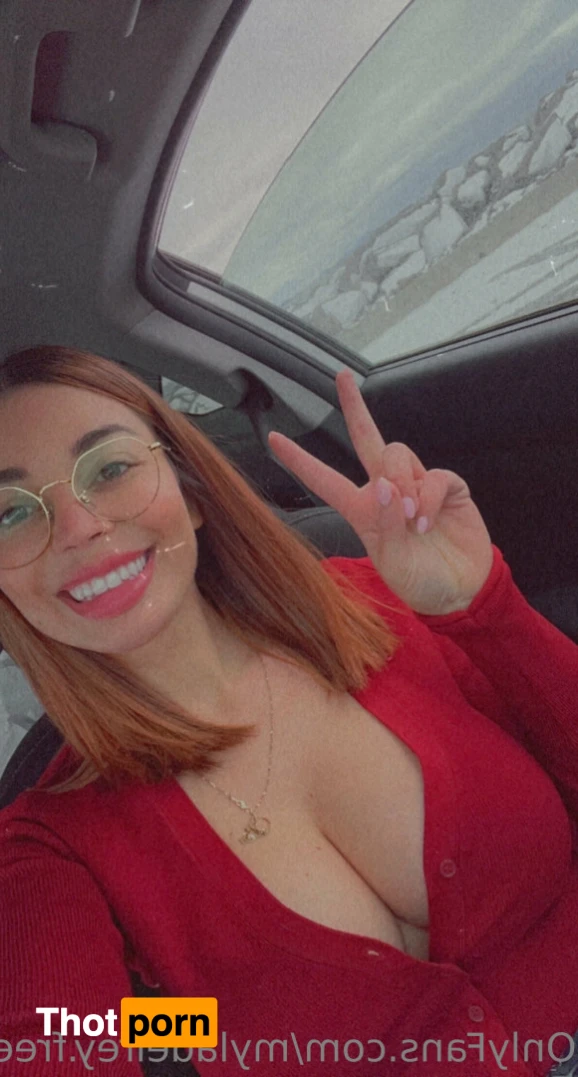 Myla Del Rey 🌲 FREE 16300875