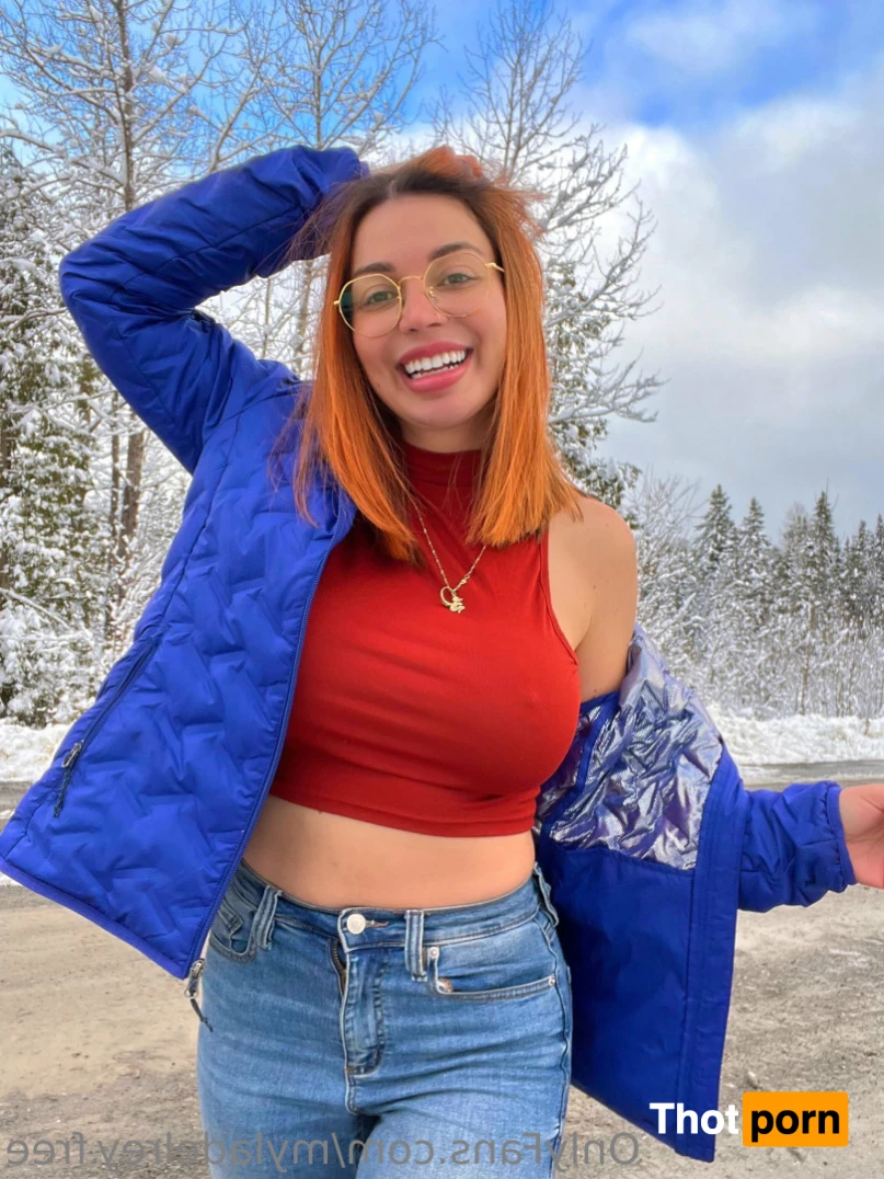 Myla Del Rey 🌲 FREE 16300884