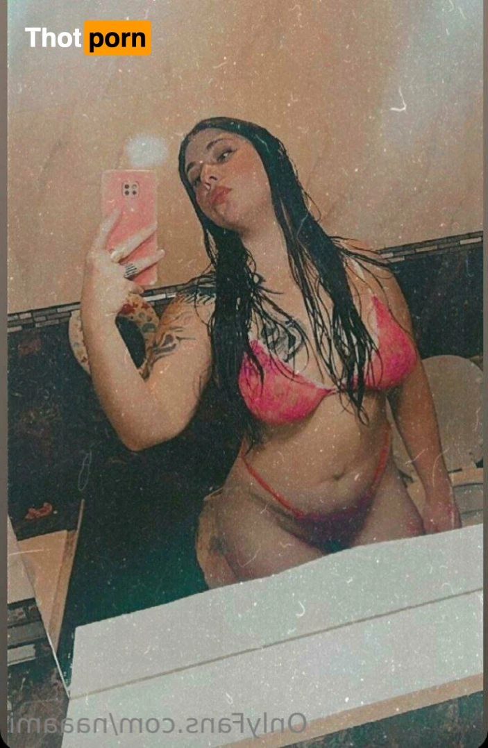 Naami 💙💛 16247779