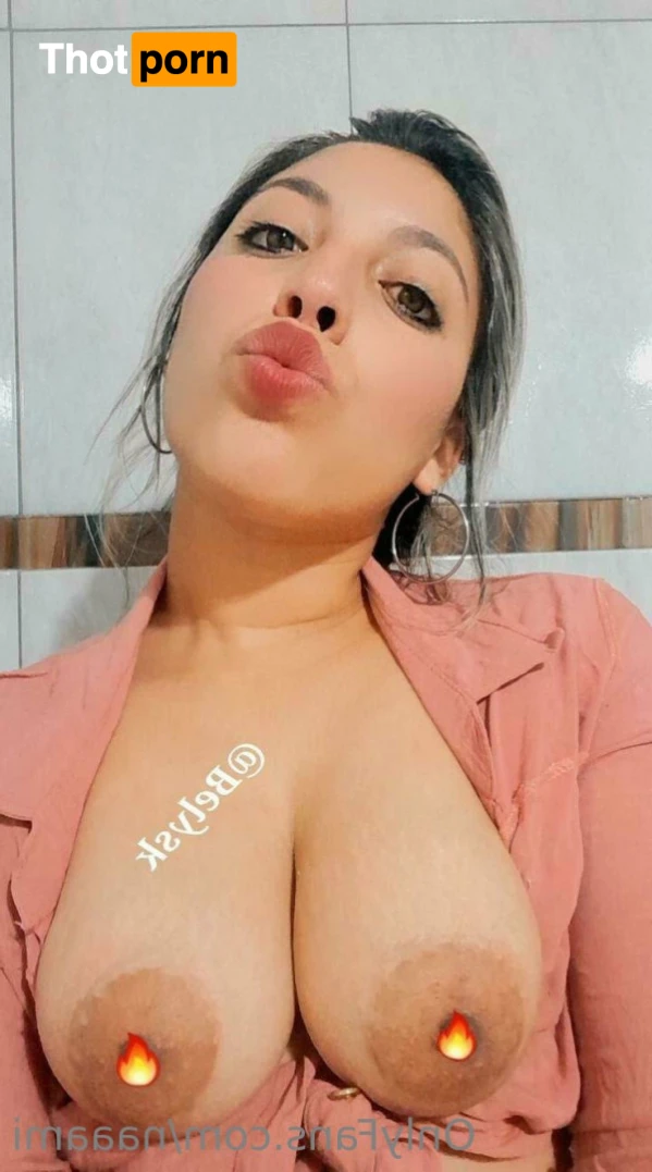 Naami 💙💛 16247819