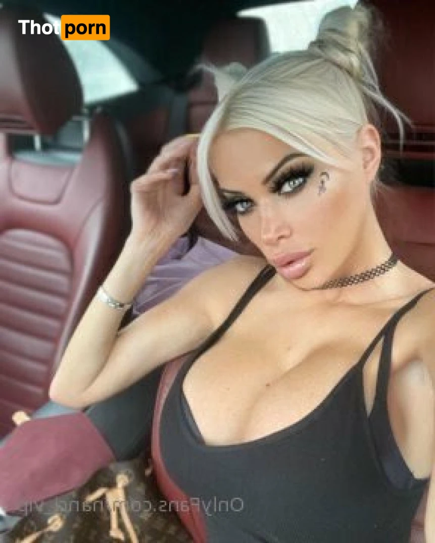 Keepingupwiththecanadian 16149457