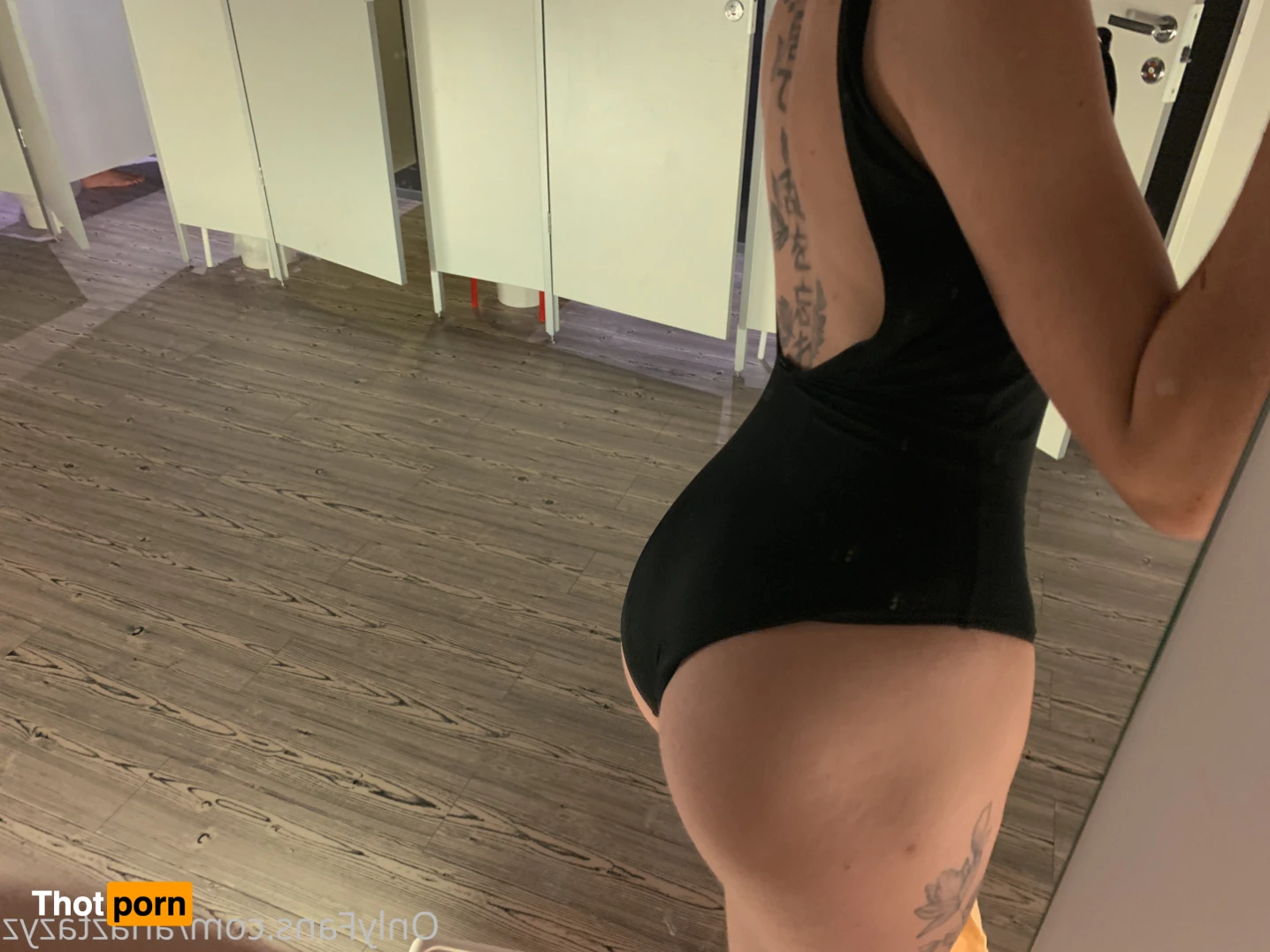 Anastasia🐍 16136773