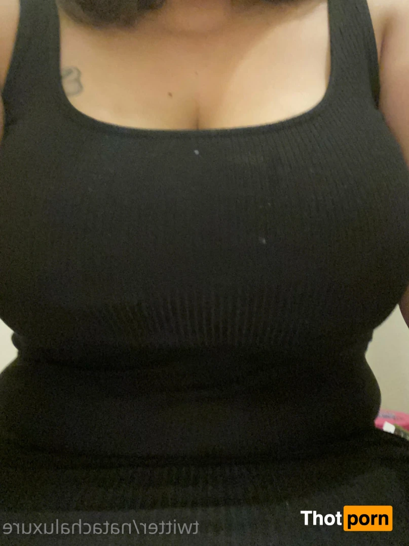 Natachaluxure69 16120359