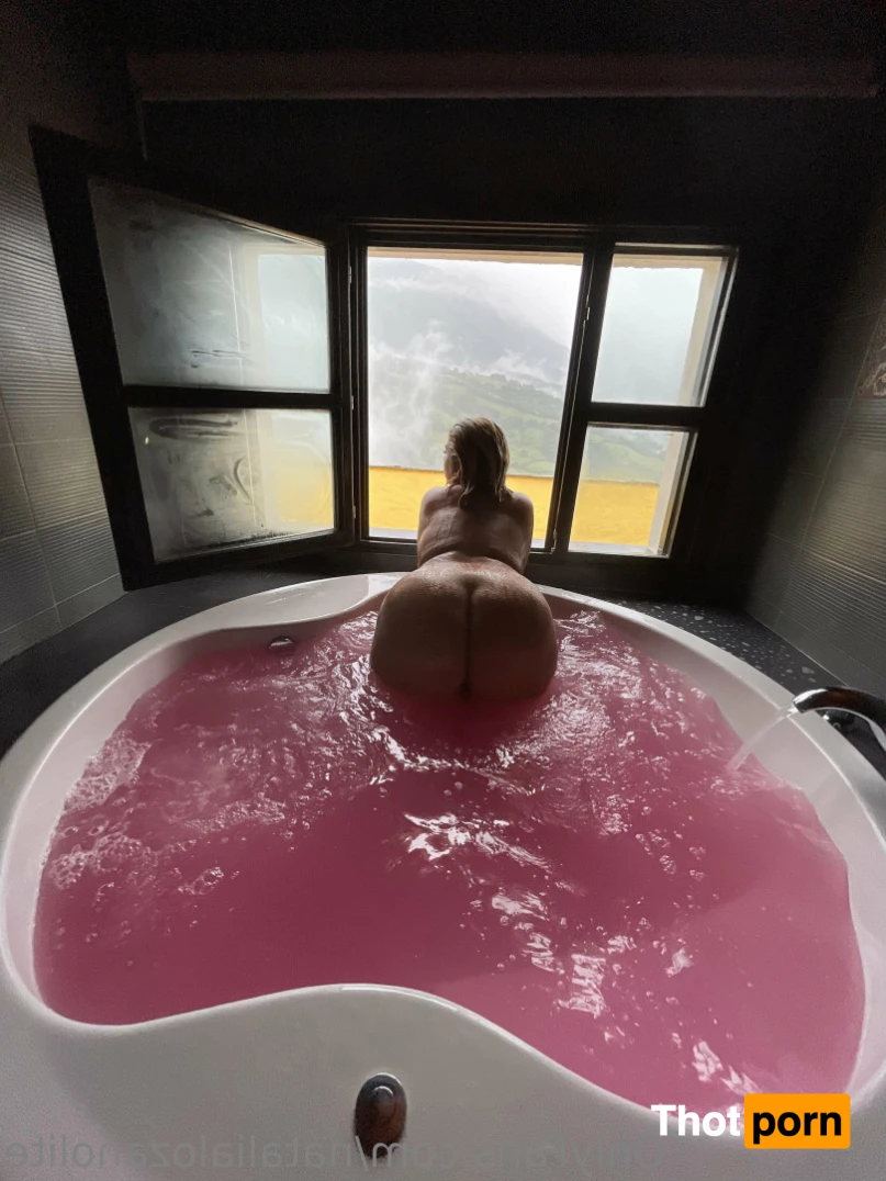 Natalia Lozano 11247648