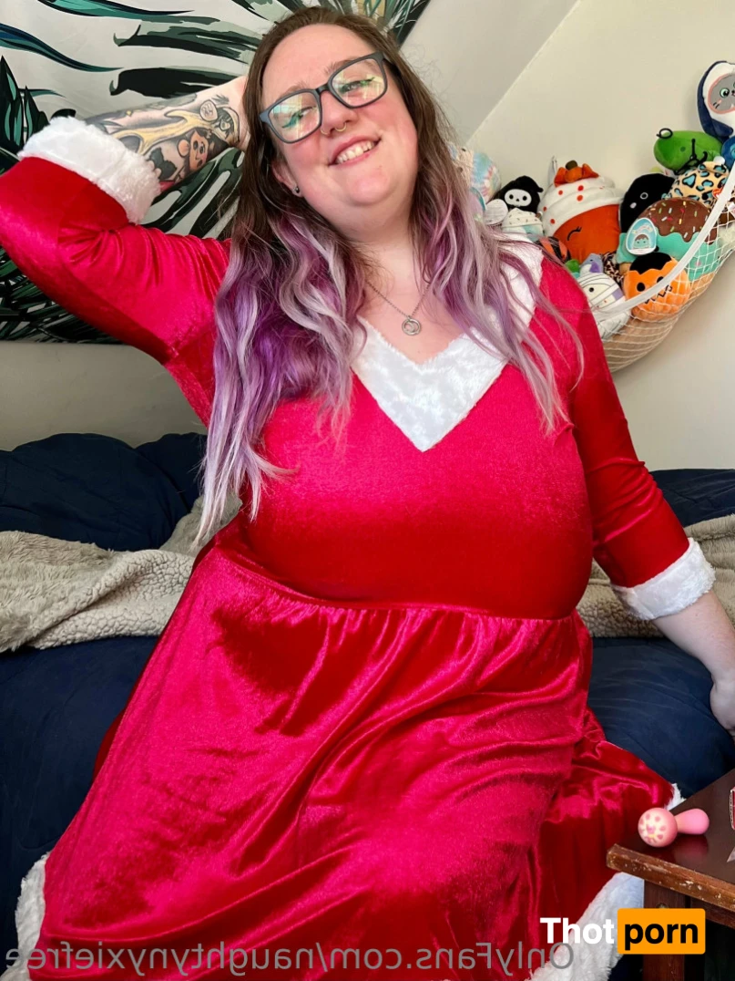 Nyxie💀🖤 11129438