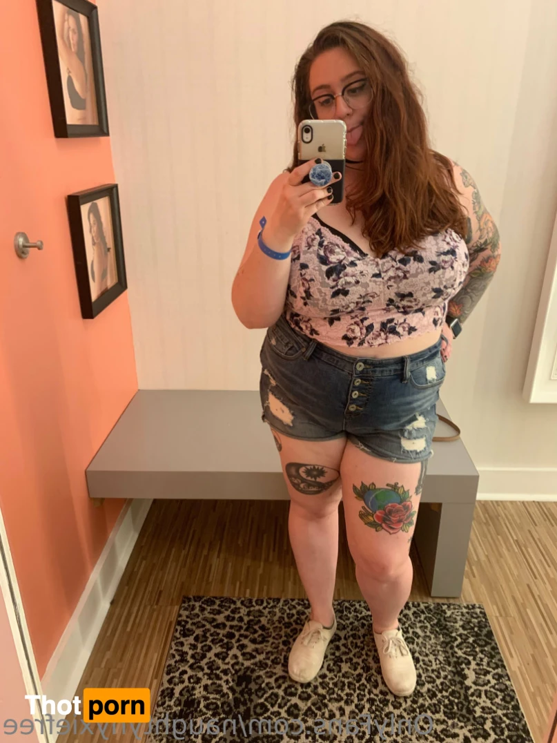 Nyxie💀🖤 11137814