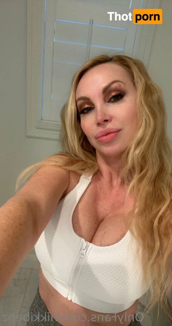 Nikki Benz 14222593