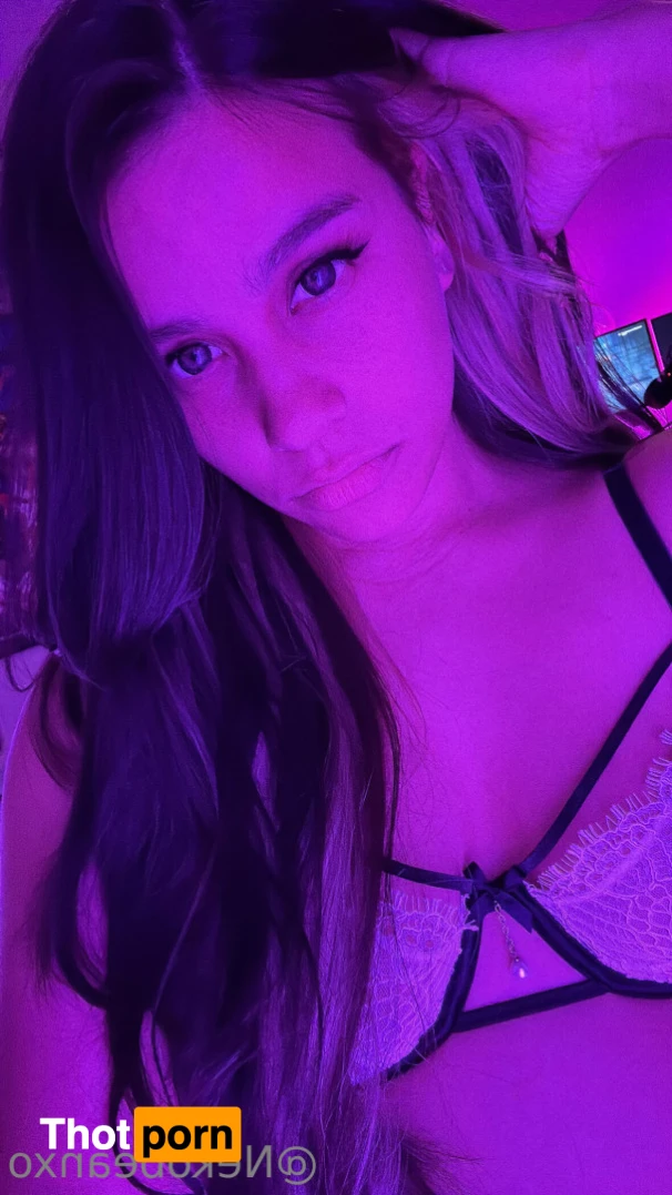 Neko Bean 🐾 xo 15998397