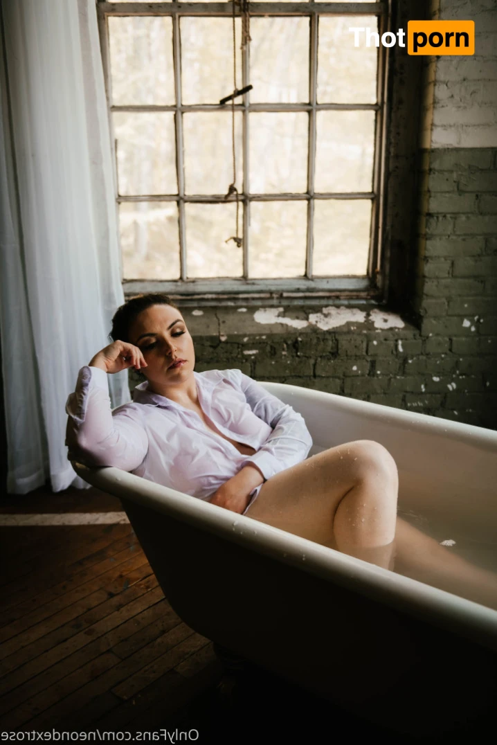 Neon Dextrose 15991298