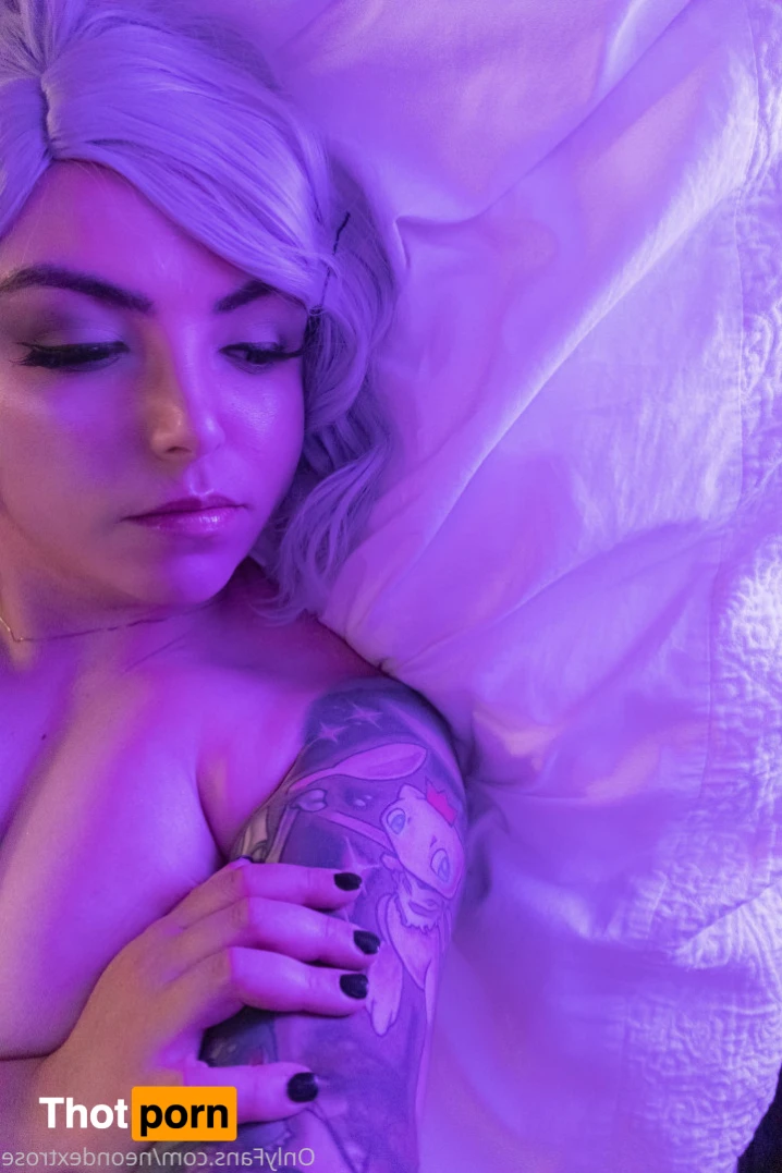 Neon Dextrose 15991395