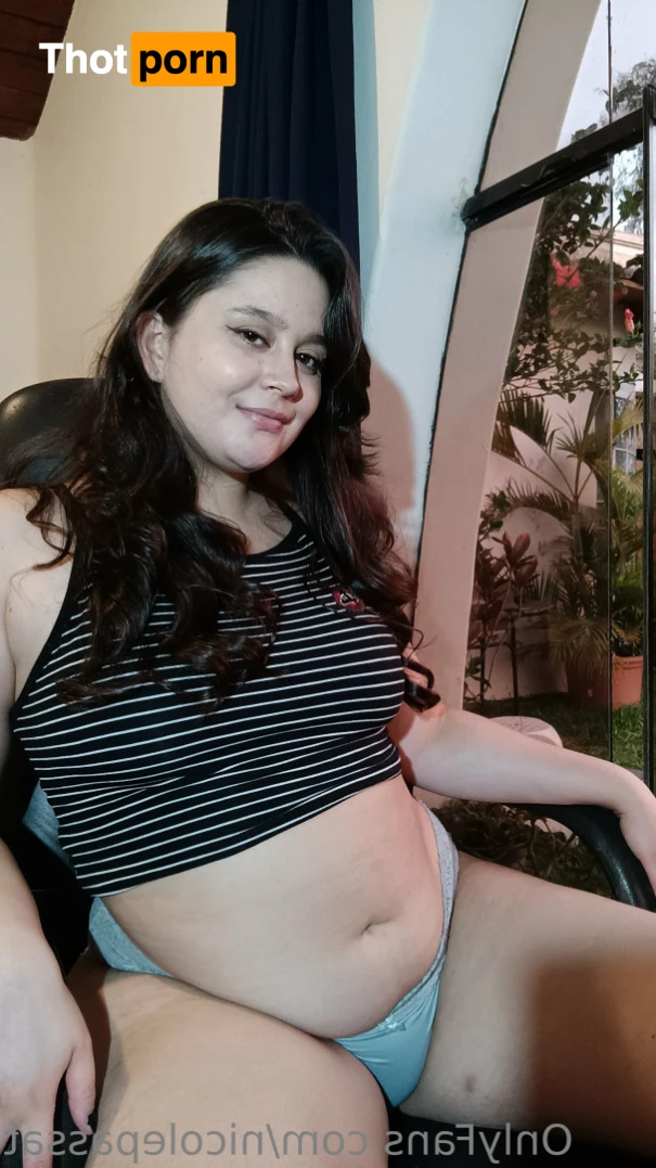 Nicole Passat 15880126