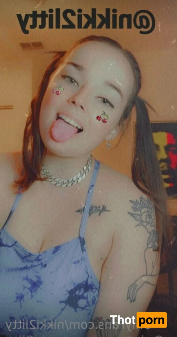 nikki 🦋 free ♡ 15831383