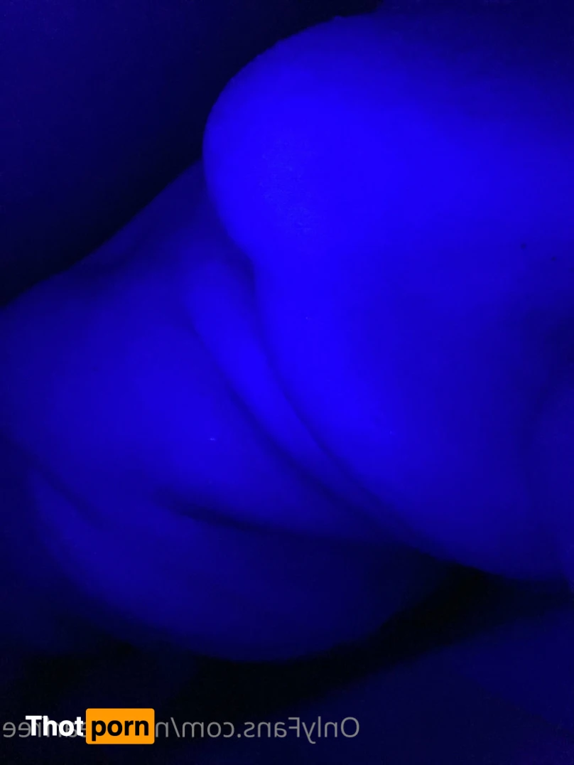 nikkibearfree 15810670