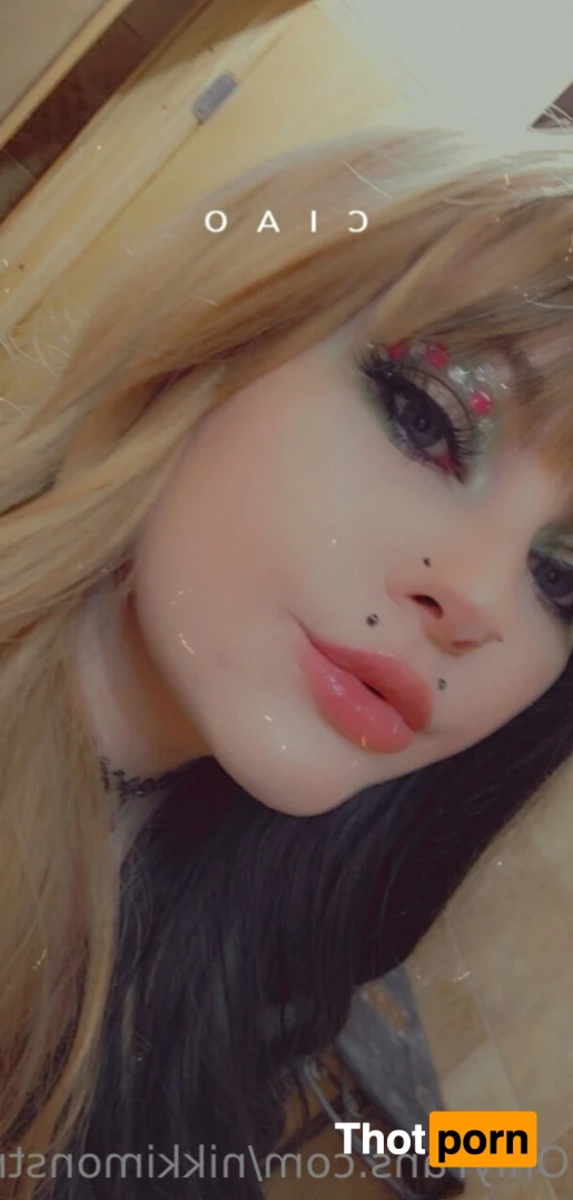 💕NikkiMonstrosity💕 15804461