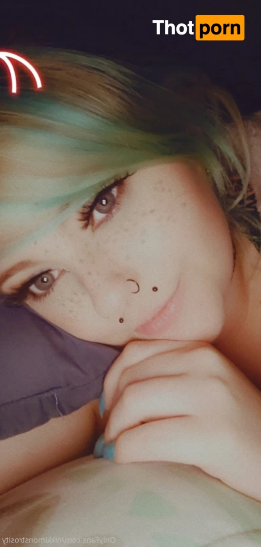 💕NikkiMonstrosity💕 15804791