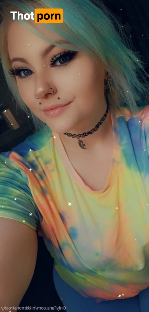 💕NikkiMonstrosity💕 15804824