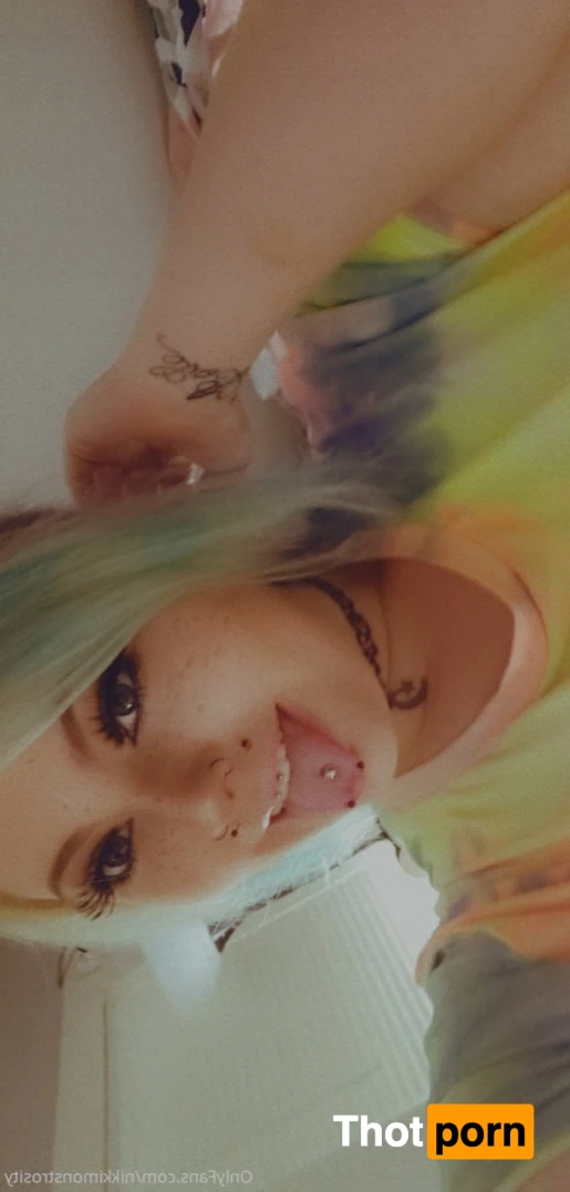 💕NikkiMonstrosity💕 15804846