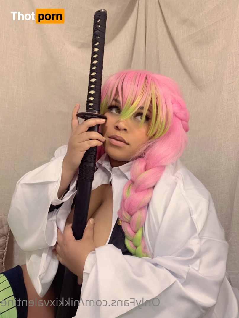 Nikki Valentine💜 15803358