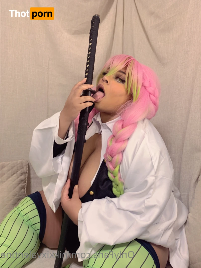 Nikki Valentine💜 15803553