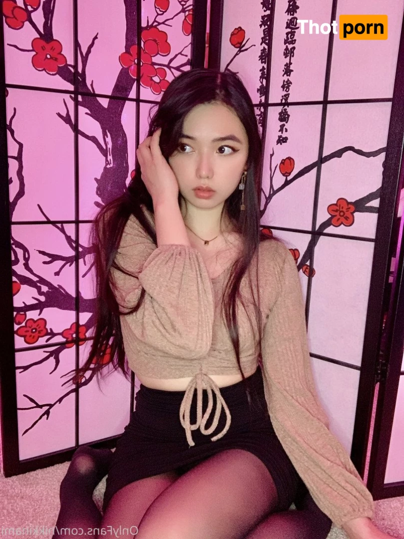 nikkinami ✨ 912605