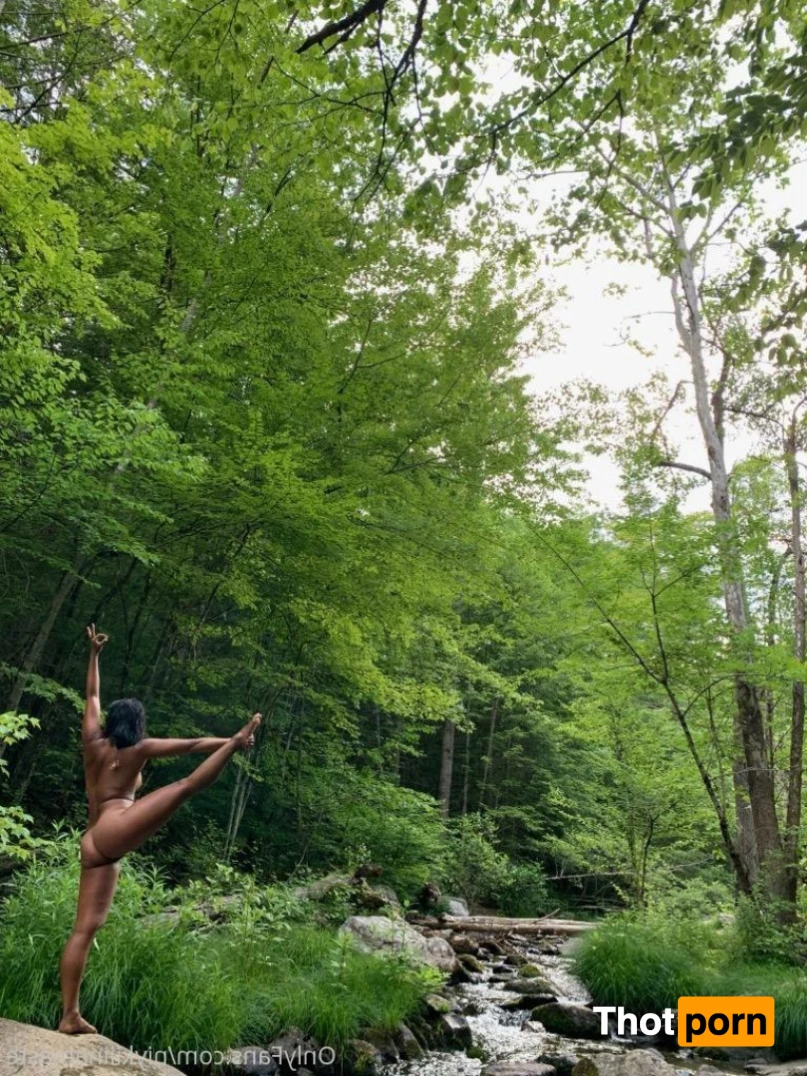 Niykiii Namaste 15775384