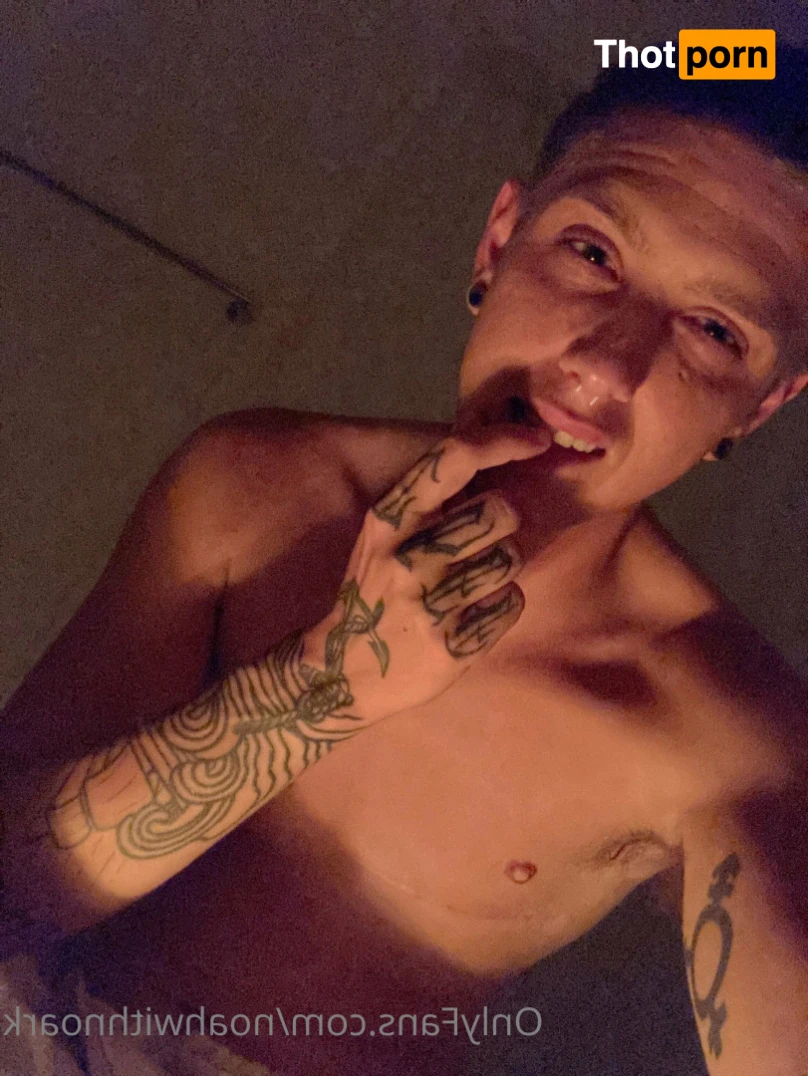 NoahWithNoArk 15756433