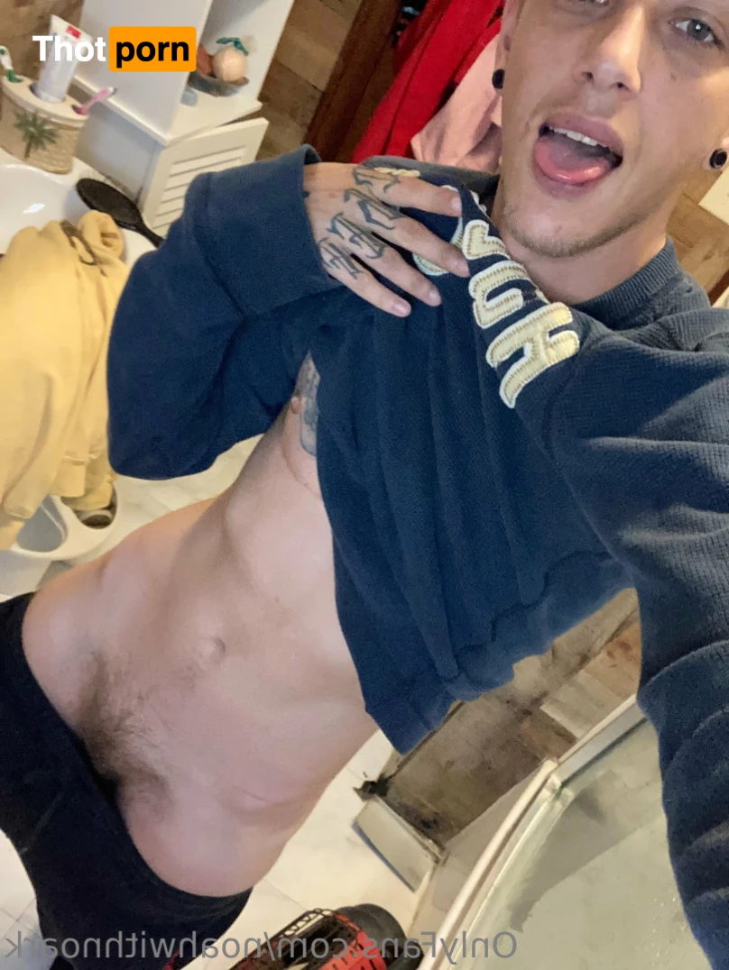 NoahWithNoArk 15756543