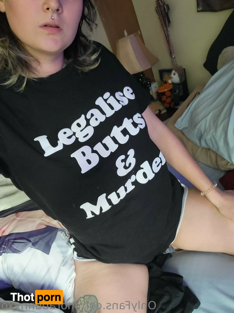 Nora Degausser 15740521