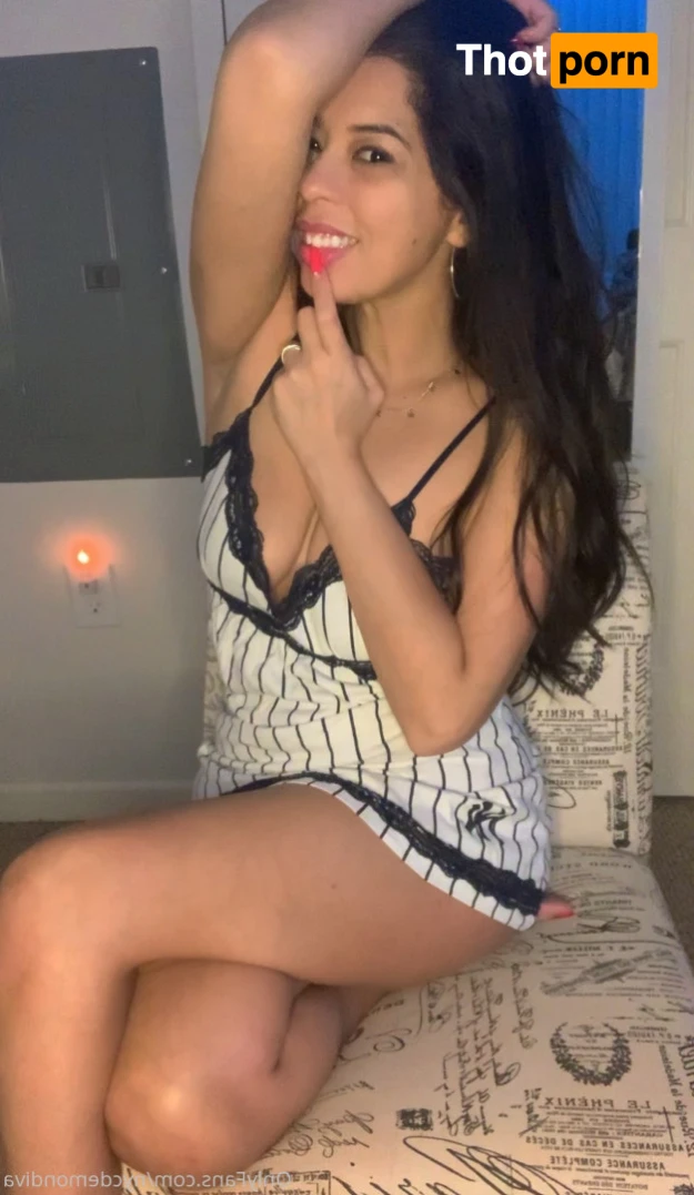 Diva Incarnate 15703457