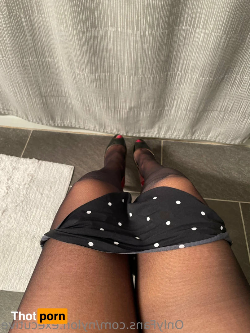 Nylon.Executive 15688010