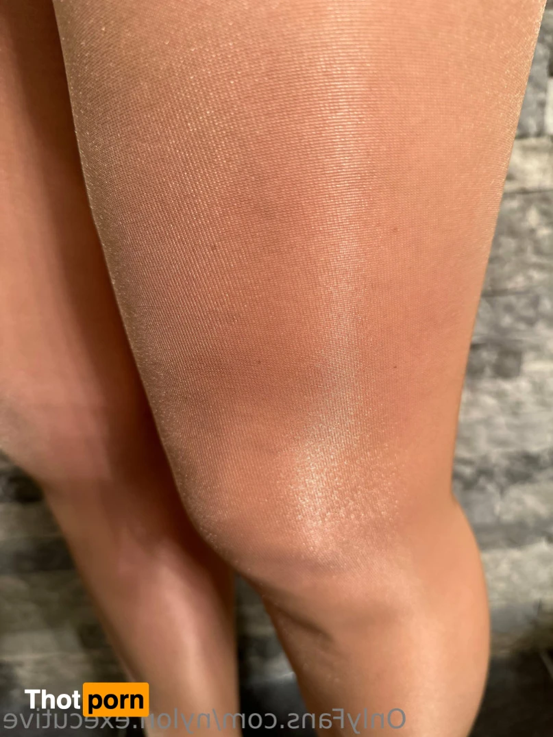 Nylon.Executive 15688594