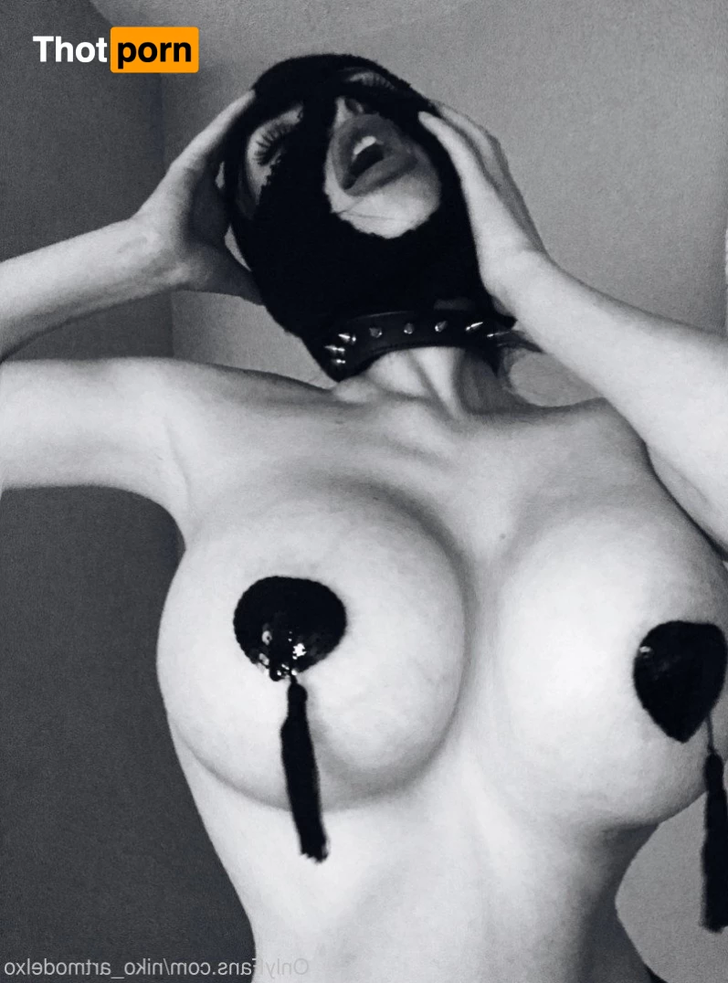 Niko_Artmodel 913747