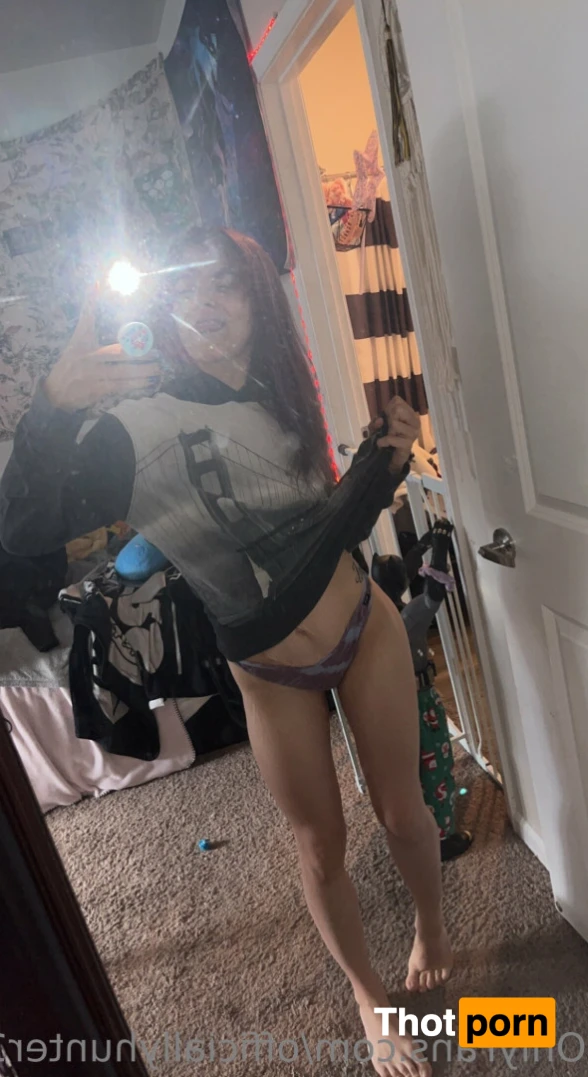 HunterHoney 15624763