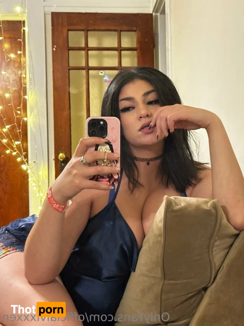 Veronica Vixen 15623000