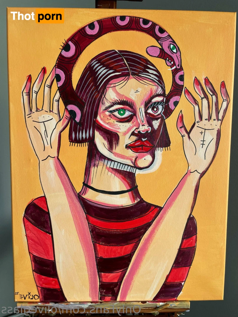 Olive Glass 15573209