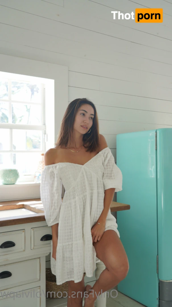 olivia pascale 15519043