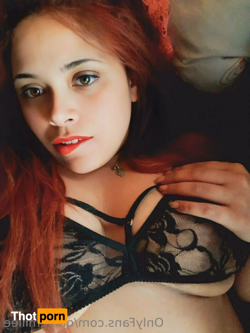 Emilie 💦🔥 15397163