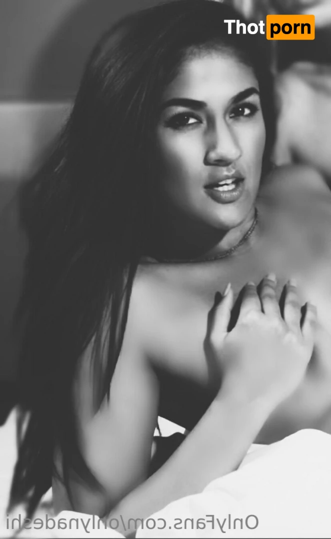 Nadeshi Hopkins 15362717