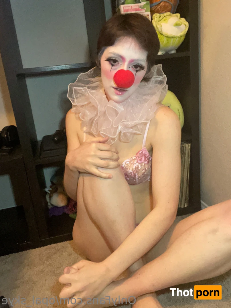 Tayler Opal 15354747