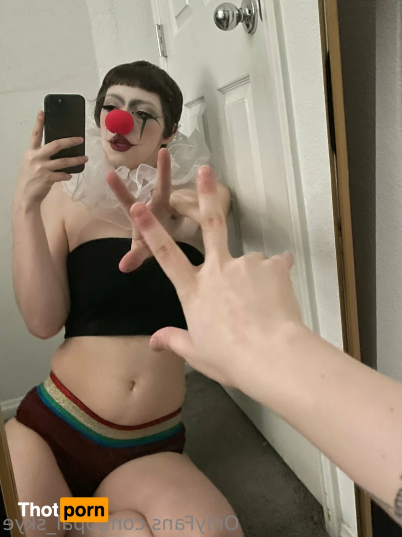 Tayler Opal 15354818