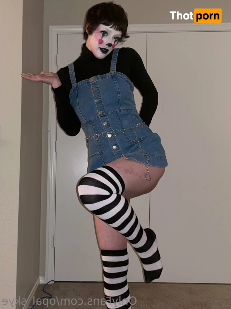 Tayler Opal 15354842