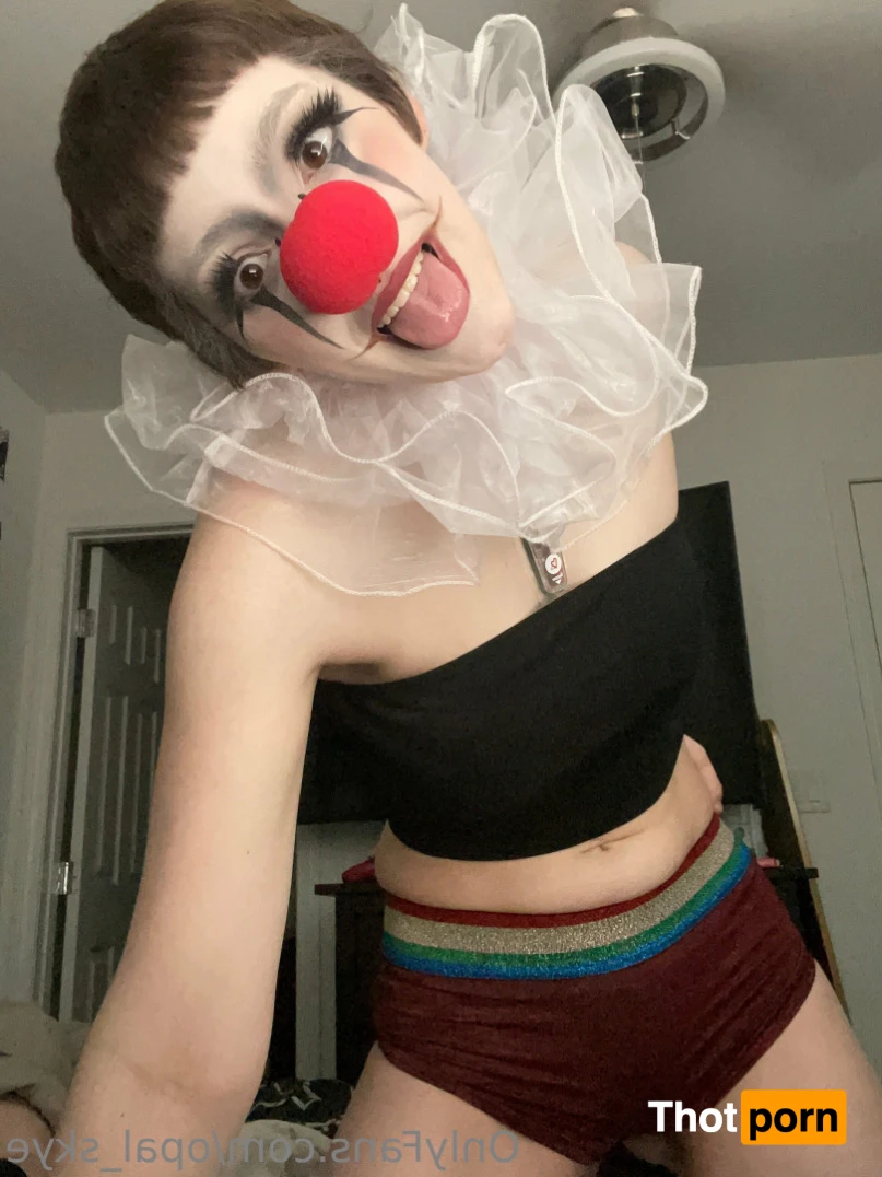 Tayler Opal 15355058