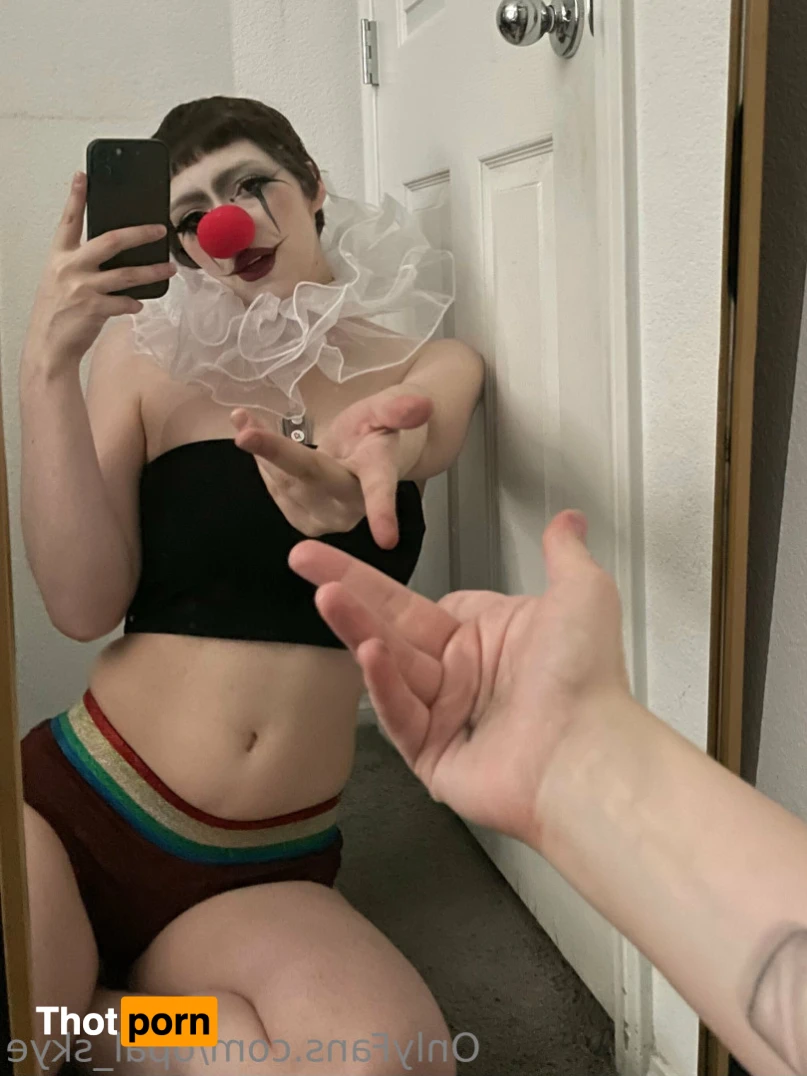 Tayler Opal 15355376