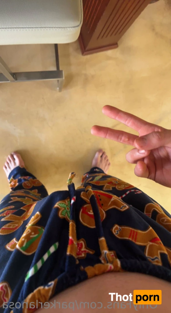 Parrkerrrrrr 15198172