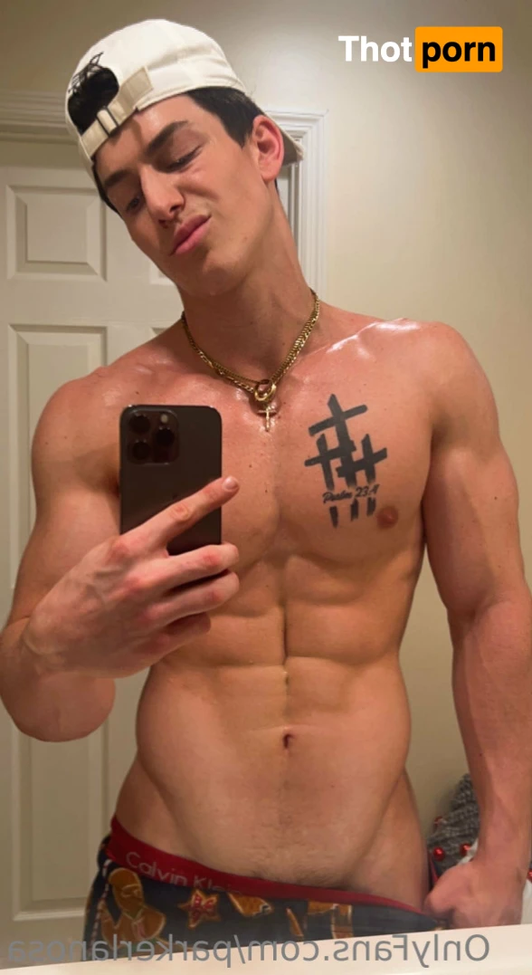 Parrkerrrrrr 15198177