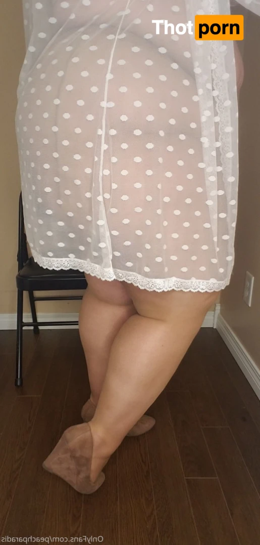 PeachyLayla 14996988